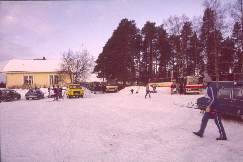 Klikkaamalla seuraava kuva